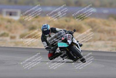 media/Dec-17-2022-SoCal Trackdays (Sat) [[224abd9271]]/Turn 16 (210pm)/